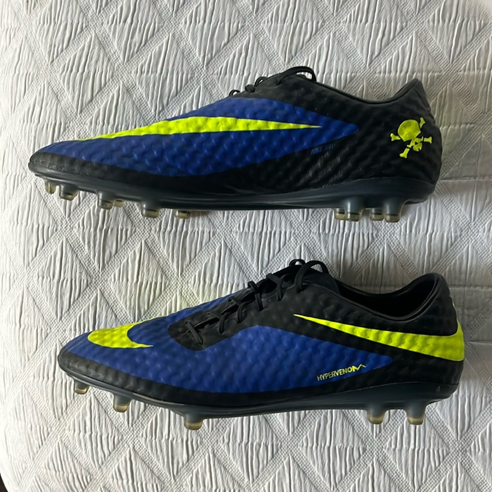 Nike Hypervenom Cleats